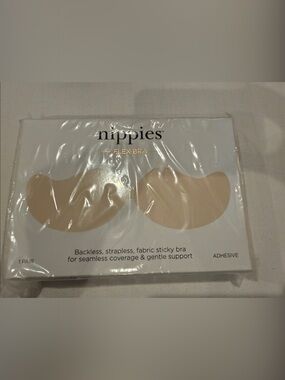 Nippies Flex Backless Strapless Adhesive Bra - Nude C Cup NWT